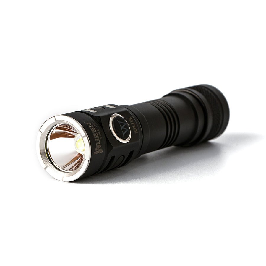 Wuben E05 EDC Flashlight - 900 Lumens 14500 Flashlight